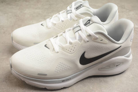 Nike Air Zoom Structure 26 White Black EUR 42 Running Shoe - Men's (BS-59837)