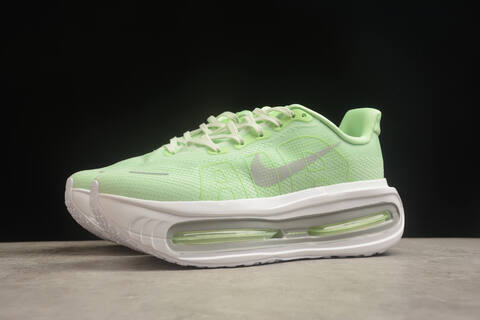 Nike VOMERO PREMIUM Lifestyle (BS-59721)