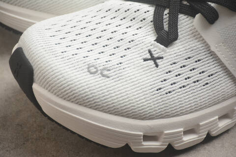On Running Cloud X 4 3ME30040791 Ivory Black US 7 EU 40 UK 6 5 JP 25 Running Shoe Running Sneakers - Men's (BS-59785)