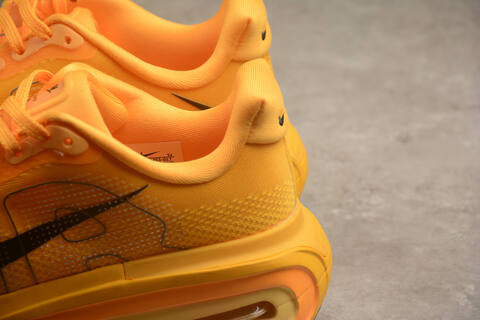 Nike Zoom Premium FN8453 017 Yellow EUR 42 Running Shoe - Men's (BS-59722)