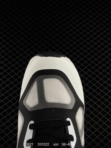 On Cloudtilt Black White EU 36-45 Running Shoe Running Sneakers - Unisex (BS-85141)
