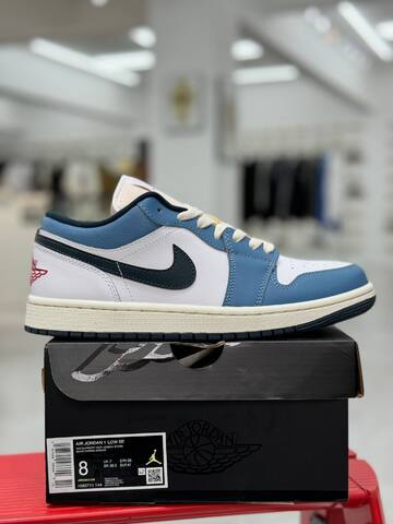 Jordan Air Jordan 1 Low SE HM3711-144 White Armory Navy Aegean Storm Cream EU 41 Sneaker - Men's (BS-87170)