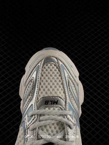 MLB Chunky Liner White Silver Light Blue EU 35-45 Sneaker Casual Sneakers - Unisex