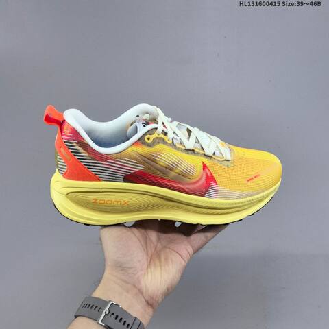 Nike Vomero 18 Multicolor EU 39-46 Running Shoe - Unisex (BS-60726)