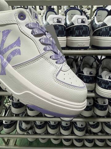 MLB Chunky Liner 3 ASXM046 White Purple Sneaker Casual