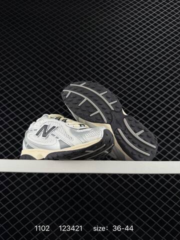 New Balance 204 White Silver Cream Black EU 36-44 Sneaker - Unisex (BS-82640)