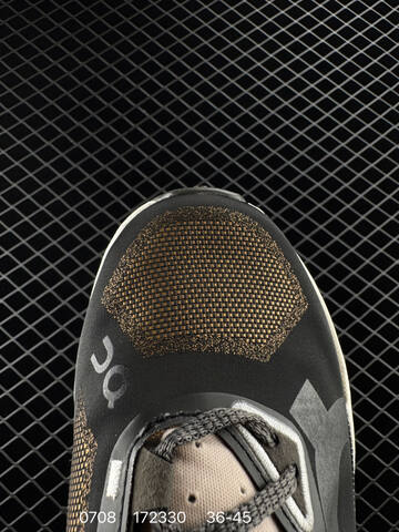 On Cloudmonster Hyper Black Metallic Gold Off White Dark Grey EU 36-45 Running Shoe Running Sneakers - Unisex (BS-85534)