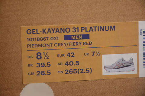 ASICS GEL KAYANO 31 PLATINUM 1011B867 021 Piedmont Grey Fiery Red White US 8 5 EUR 42 UK 7 5 CM 26 5 Running Shoe Running Sneakers - Men's (BS-59569)