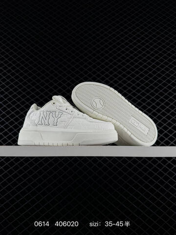 MLB Chunky Liner NY Embossed Off White Light Grey EU 35-45 Skate Shoe Skate Sneakers - Unisex