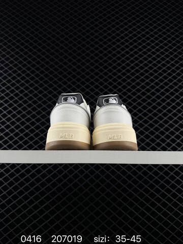 MLB Big Ball Chunky A White Cream Black Brown EU 35-45 Sneaker Casual Sneakers - Unisex