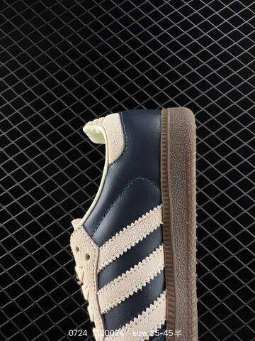Other Adidas RB Lifestyle (BS-78136)
