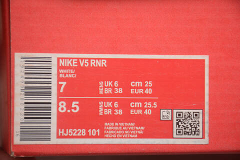 Nike V5 RNR White Black Running Shoe (BS-59873)