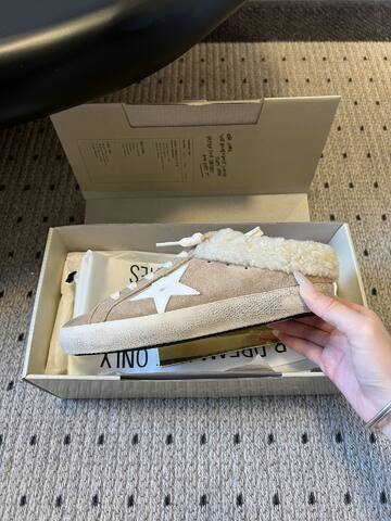 Golden Goose Super Star Sabot Shearling Mule Beige White Cream Skate Shoe (BS-87455)