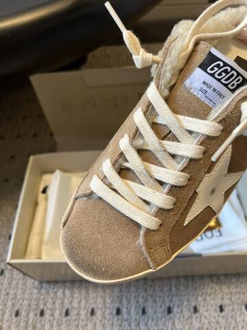 Golden Goose Super Star Sabot Shearling Mule Beige White Cream Skate Shoe (BS-87455)