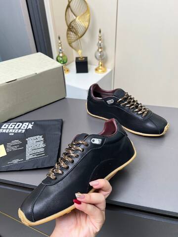 Golden Goose Running Star Black White Gold Burgundy Gum Sneaker (BS-87366)