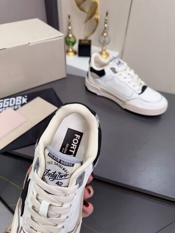 Golden Goose Forty2 White Black Cream Grey Skate Shoe (BS-87369)