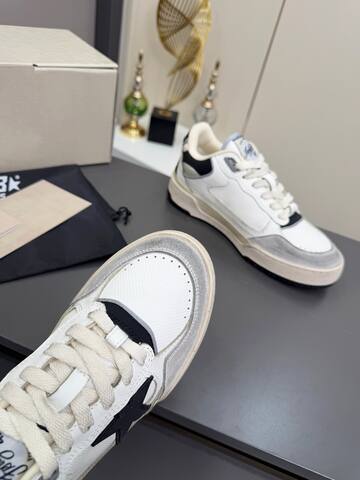 Golden Goose Forty2 White Black Grey Beige Skate Shoe (BS-87368)