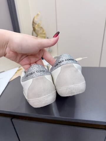 Golden Goose Superstar White Light Gray Silver Skate Shoe (BS-87381)