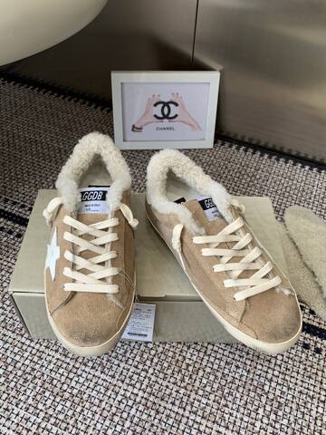 Golden Goose Super Star Shearling Lined Beige White Cream Off White Skate Shoe (BS-87446)