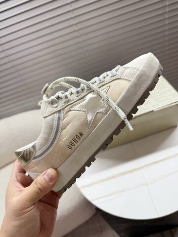 Golden Goose GGDB Golden Goose Off White Beige Silver Skate Shoe (BS-87397)