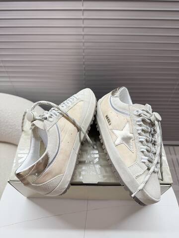 Golden Goose GGDB Golden Goose Off White Beige Silver Skate Shoe (BS-87397)