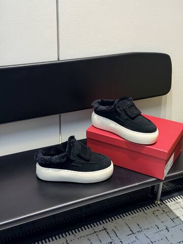 Roger Vivier NewViv Black White Sneaker (BS-87422)