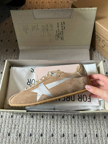 Golden Goose Marathon Tan Silver Gum Sneaker (BS-87487)
