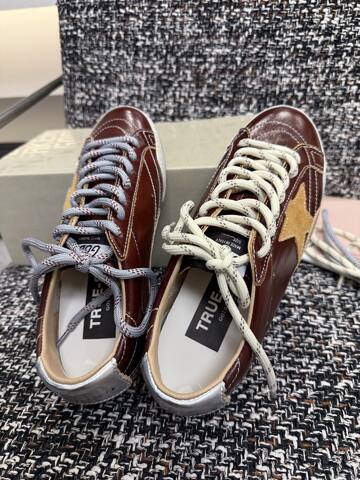 Golden Goose Truestar Burgundy Gold White Silver Beige Skate Shoe (BS-87451)