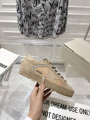 Golden Goose GGDBNew Golden Goose Deluxe Brand SNERKERS GGDB Khaki Light Brown Silver White Sneaker (BS-87407)