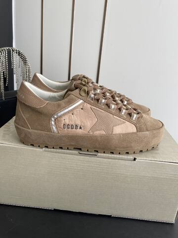 Golden Goose GGDB Golden Goose New Tan Beige Silver White Skate Shoe (BS-87480)