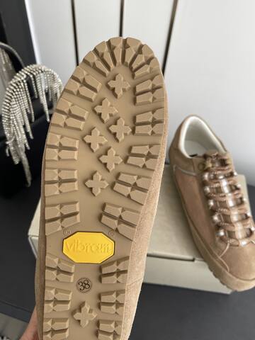 Golden Goose GGDB Golden Goose New Tan Beige Silver White Skate Shoe (BS-87480)