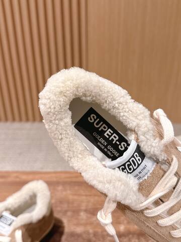Golden Goose Super Star Sabot Shearling Beige White Cream Sneaker (BS-87464)