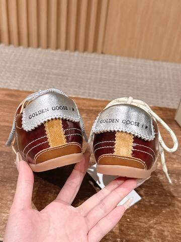 Golden Goose Super Star Burgundy White Beige Silver Skate Shoe (BS-87404)