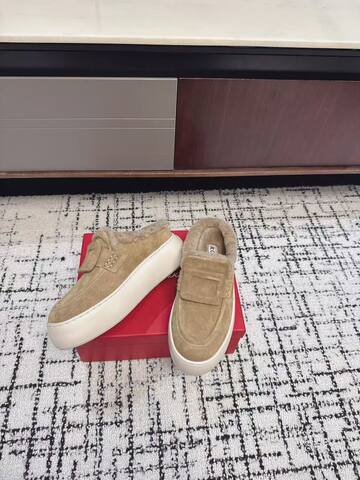 Roger Vivier NewViv Beige White Light Brown Sneaker (BS-87503)