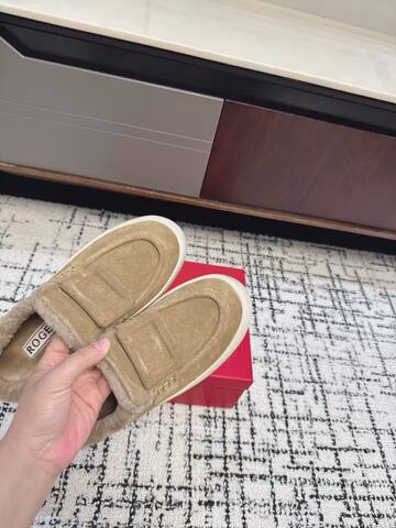 Roger Vivier NewViv Beige White Light Brown Sneaker (BS-87503)