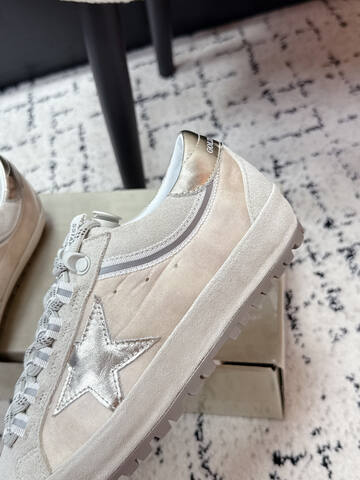 Golden Goose Super Star Off White Silver Beige Skate Shoe (BS-87417)