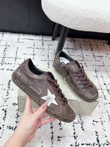 Golden Goose Super-Star Studded Dark Brown White Gold Skate Shoe (BS-87387)