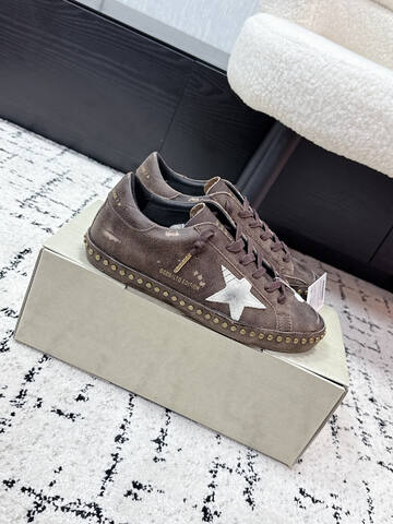Golden Goose Super-Star Studded Dark Brown White Gold Skate Shoe (BS-87387)