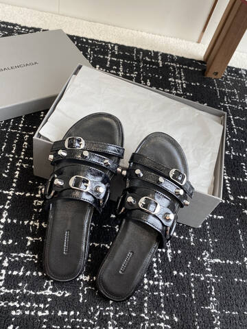 Balenciaga Cagole Studded Slide Sandal Black Silver Slides (BS-87419)