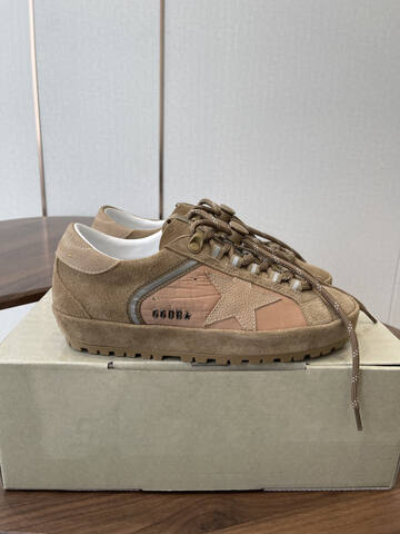 Golden Goose Super Star Tan Light Brown White Silver Skate Shoe (BS-87444)