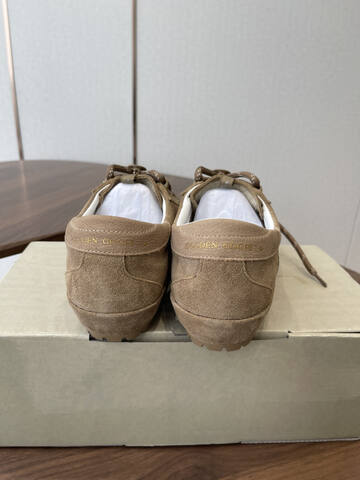 Golden Goose Super Star Tan Light Brown White Silver Skate Shoe (BS-87444)