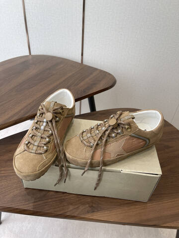 Golden Goose Super Star Tan Light Brown White Silver Skate Shoe (BS-87444)