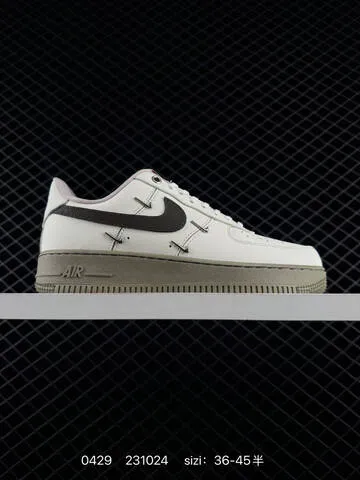 Nike Air Force 1 '07 white/black EU 36-45 lifestyle